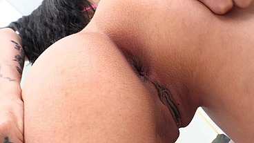 HELEN STAR is addicted to DAP. TAP. QUAP. Destroyed anal. 6 on 1 + Pissing. LTP245