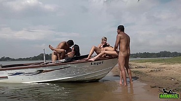 Orgia e putaria na Ilha - Ed Junior - Loupan - Polly Petrova - Amanda Souza - Mirella Mansur