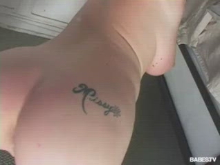 Missy Monroe passionately fingers her pussy to reach climax