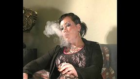 anabelle 20 yr old sfw non-nude smoking clips