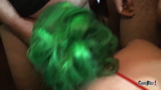 Engelse Milf word Goed volgtankt sperma party