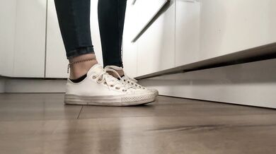 Your Mistress’s sweaty socks foot worship for onlyfans feeds