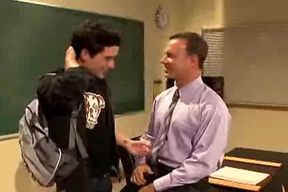 Teacher pounded By Student