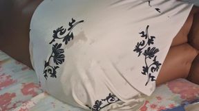 I CAUGHT AND NAUGHTY BELIEVER LYING WITH PLUG IN HER ASS AND FUCKS HIM ALL OVER
