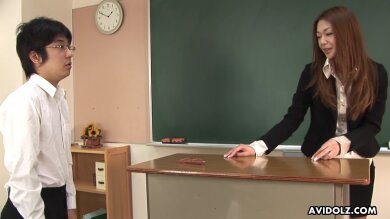 Lovely Japanese teacher Hirota Sakura gets her hairy twitching pussy banged