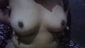 27 Seconds Of Breast Squeezing Footage To Send To Girlfriend