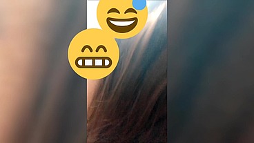 Levei minha mulher nos comércios públicos sem calcinha e acabou dando pro motoboy num banheiro público!