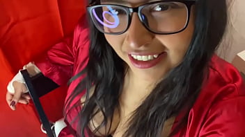 SURPRISE BLOWJOB after the interview with cumshot in her mouth - MAMICOLOMBIANA