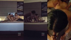 chica petite, lleva toda la vida con su novio jamas ha probado ni sentido otra verga y hoy se dedicara a mamarla y reicbir leche mientras se la cojen. trio hmh soft