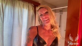 GILF POV Deepthroat & Swallow, Begs for Golden Shower End