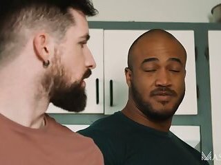 Moving Out – Jason Vario, Alex Montenegro and Thyle Knoxx