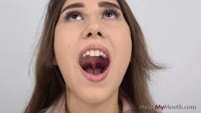 Inside My Mouth - Yulia - mouth tour, big uvula! (4K quality)