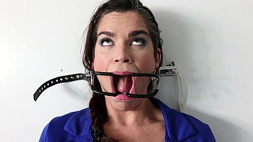 Extreme gag predicament - nailed to the wall