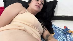 I masturbate with my stepsister and we together