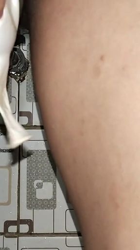 Proper Bathing Tutorial for Men Complete Male Hygiene Guide Description   Clip 1