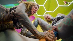 Tattooed, punk goth lesbians lick pussy and ride big toys