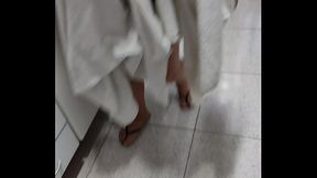 Esposa adora ficar pelada em casa