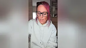 Dirty Talk About Fucking Stranger In Toilet