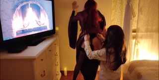 Cosplay Passion Lady Melisandre From "game of Thrones "as You've Never Seen Her Before