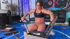 Kortney Olson Hulks Out - UltraHD (WMV)