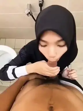 Hijab Toilet Student 18+