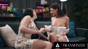 Liz Jordan Bday Strap-On Pounds Kasey Kei To Gushing Creampie Ruin