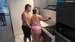 Big Ass Stepmom Gets Fucked by Her Stepson Without Being Seen