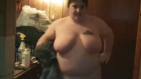 Just a horny and fat cougar white wife out of shower