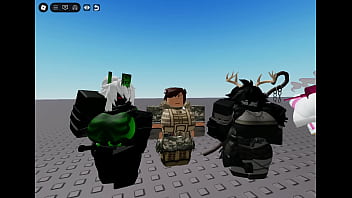 Some Forsaken girls with that one bloxstrap mod on. I&#039_m bored okay? (ROBLOX)