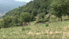 Sexy tourist ussy fucking in the forest