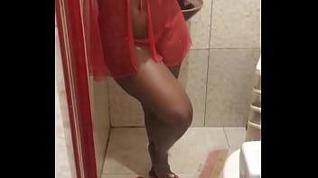 De Odara pra voc&ecirc_ se deliciar com cenas de aprecia&ccedil_&atilde_o pessoal, e tem muito mais vindo