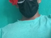 Video xxx_Hombre con antifas jalandose su pene, que rico se ve_ porno