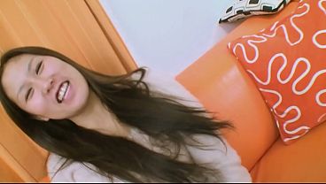 Hot Asian MILF Nagisa Fukushima gives a blowjob at his house
