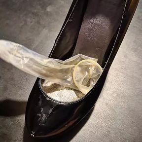 Found the condom of my wife used with her lover, put the sperm into her heel and jerked - Put condom into high heels