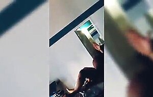! culiandome en hotel la puta del cornudo de mi compa ! cuando este se va a trabajar a la usa