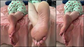 Laila - Big feet meat