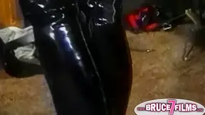 Lesbian strapon fucks ass