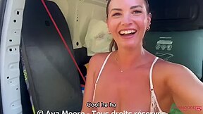 Ava Moore In Grosse Baise En Plein Air Avec 3 Abonnes Chauds