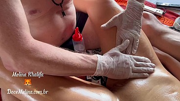 Mel Khalifa faz massagem Tântrica