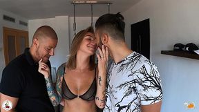 exclusive scene of yuli owiak - double penetrated for the first time in her life