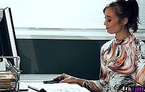 Teen student impregantes her new sub teacher