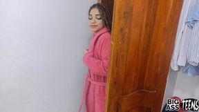 hot stepsister gives him a handjob and gets a rich reward