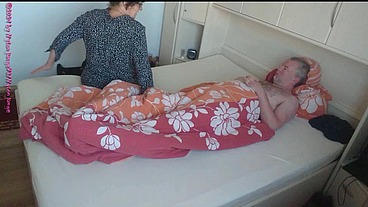 Geiles Sex Treffen mit Dicker MILF 1 ** Ausziehen und Kuscheln **