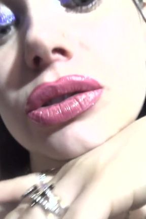 Pink-golden lip gloss fetish &amp; worship