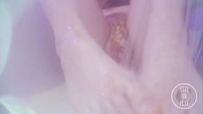 Washing and tickling my Feet in the Bathub!
