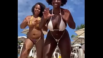 Preta gostosa