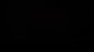 Masturbation, black, fucking, amateurs &#8211; Vidéo en gros plan d&#39;une fille gay amateur se masturbant l&#39;anus avec un vibromasseur.