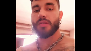 Passivo deu para macho na rua e foi levar o rabo leitado para o outro comer