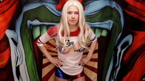 Harley Quinn fixes her outfit