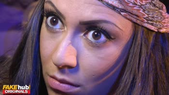 Halloween Seduction: Cassie Del Isla in Tight Fit Cosplay